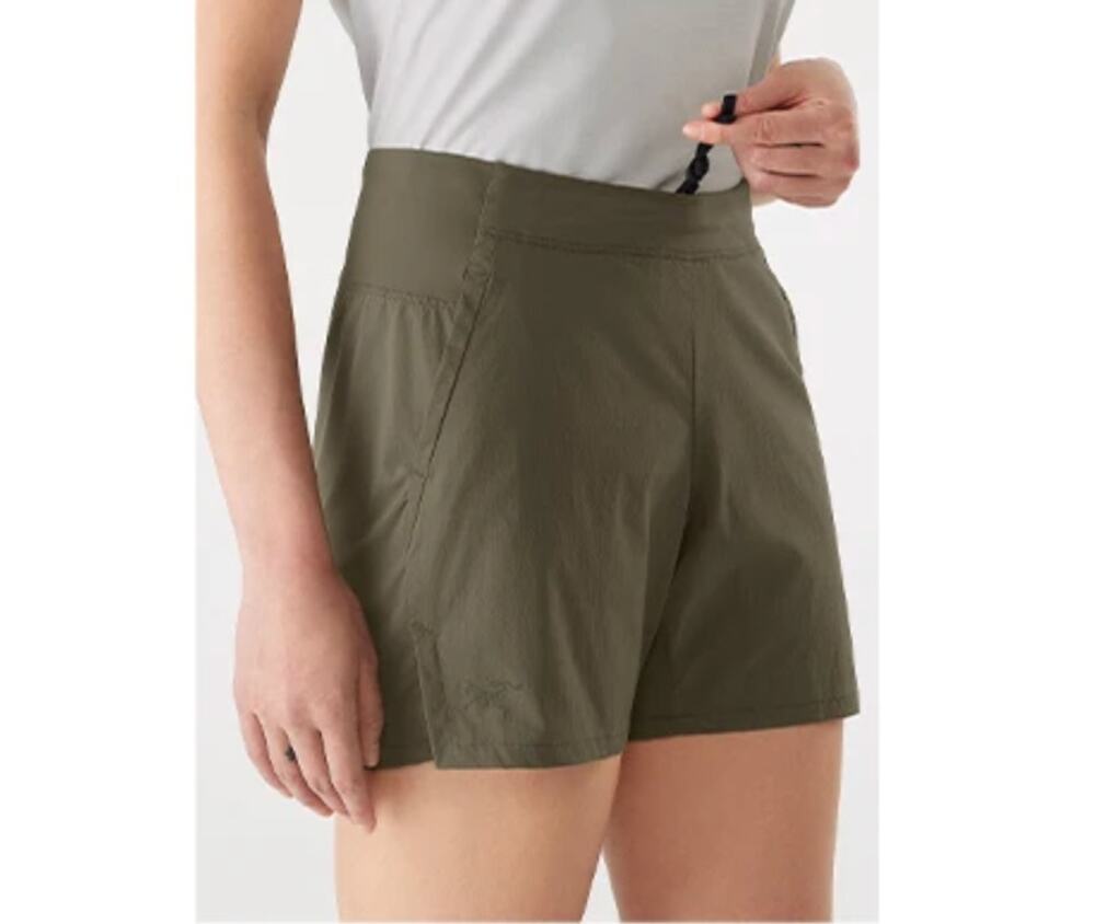 Arc'Teryx Green Women's Taema Outdoor Gorpcore Athletic Shorts Size XL